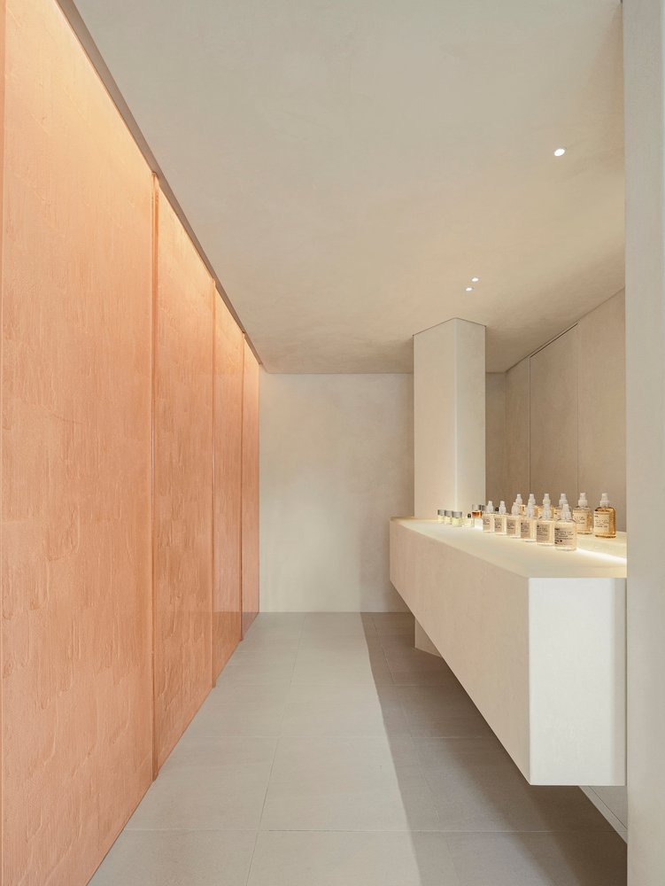 Studio Motif 设计的 GRANHAND 商店