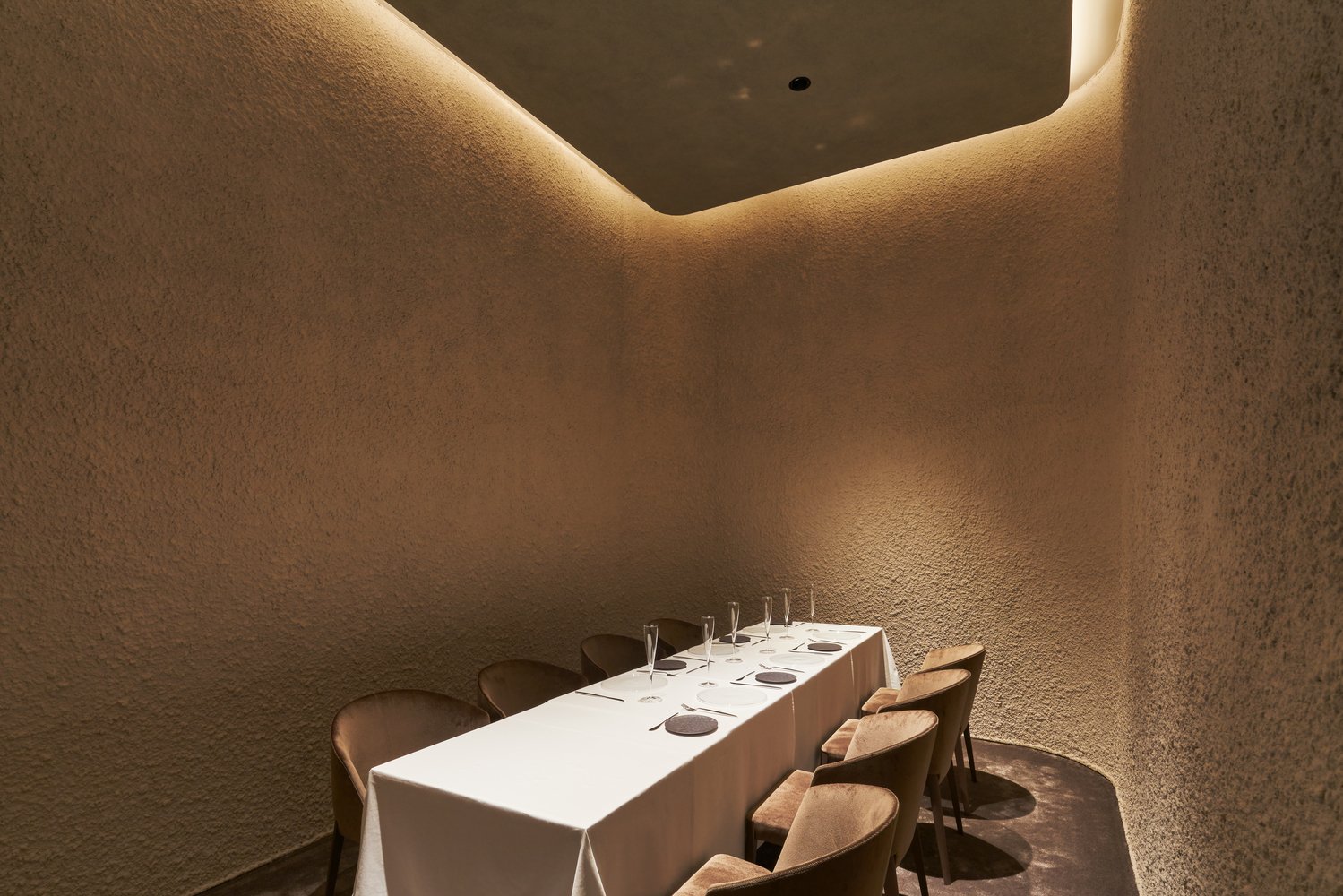 GYRE.FOOD 餐厅和商店 / Atelier Tsuyoshi Tane 建筑事务所 GYRE.FOOD 餐厅和商店 / Atelier Tsuyoshi Tane 建筑事务所