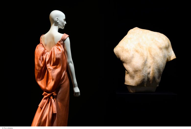 背面 /Dos à la Mode x Hans Boott 人体模型