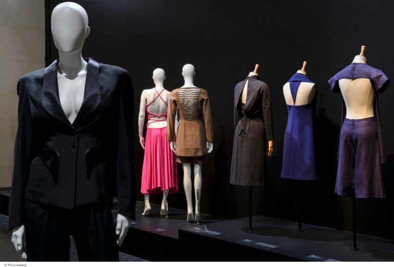 背面 /Dos à la mode x Hans Boodt 人体模型