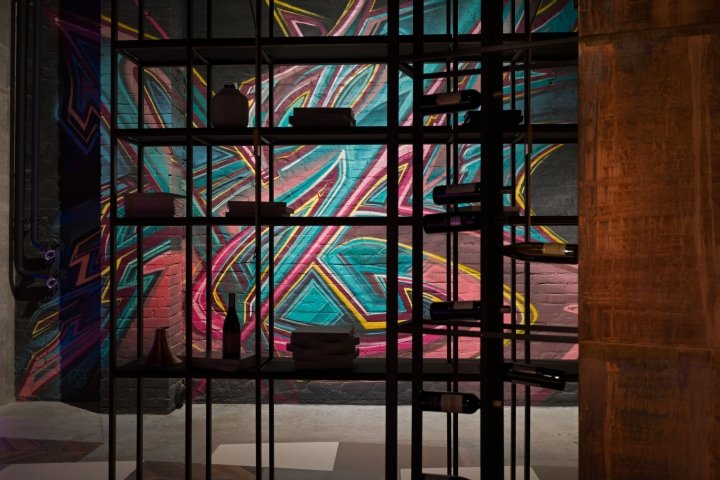 Evolutionary Architecture 车库设计画廊“Shadows And Shades”,乌克兰基辅 Evolutionary Architecture 车库设计画廊“Shadows And Shades”,乌克兰基辅