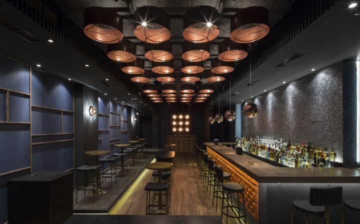 Gaspar_ 由 G2lab 设计的俱乐部,阿尔塔 – 希腊 Gaspar_ 由 G2lab 设计的俱乐部,阿尔塔 – 希腊