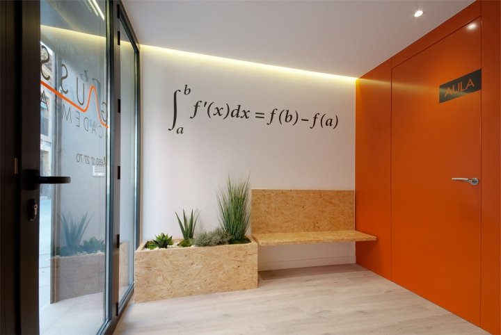 高斯学院,interior03,圣多明各德拉卡尔萨达 – 西班牙 高斯学院,interior03,圣多明各德拉卡尔萨达 – 西班牙