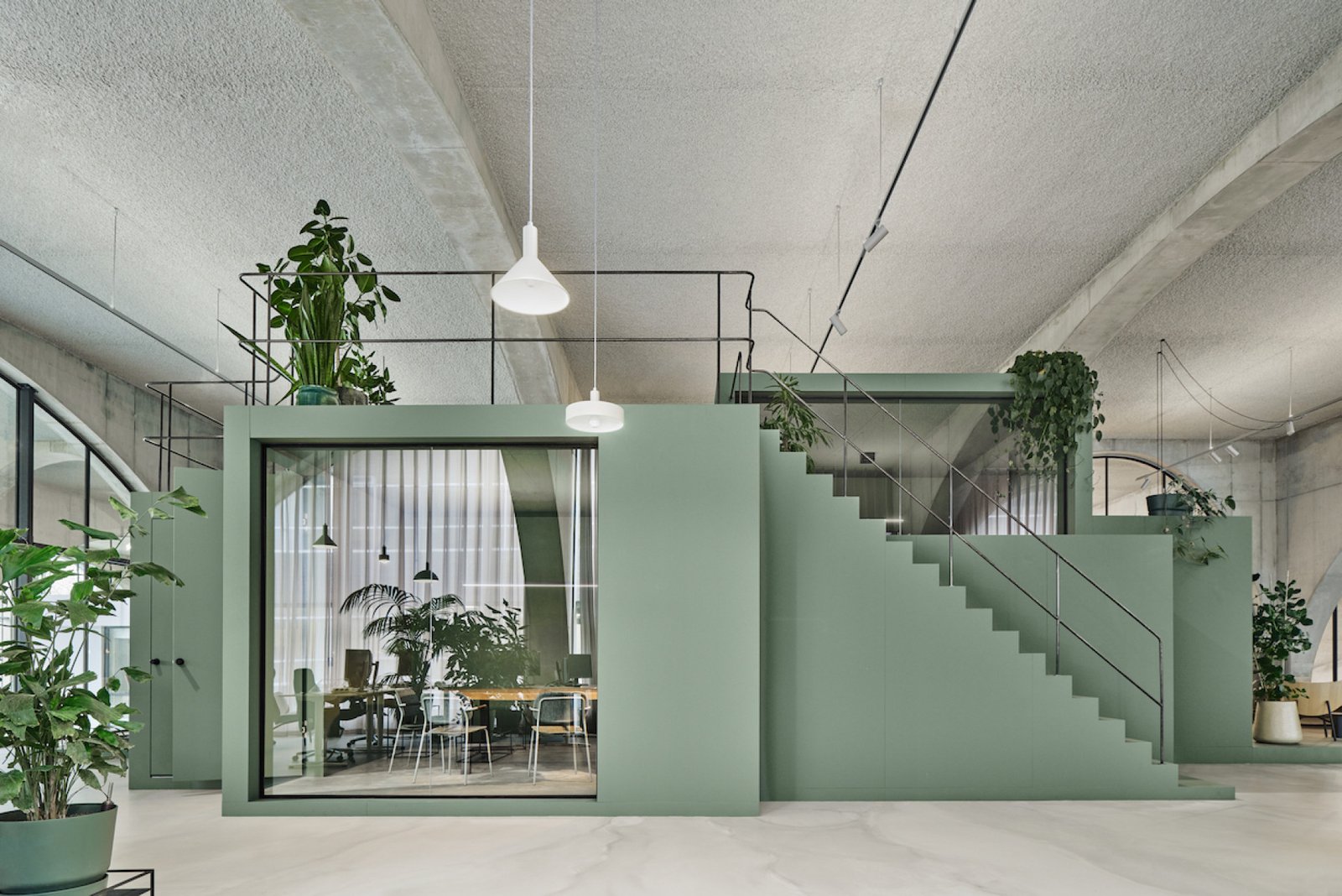 Gerimedica 办公室由 Studioninedots 设计