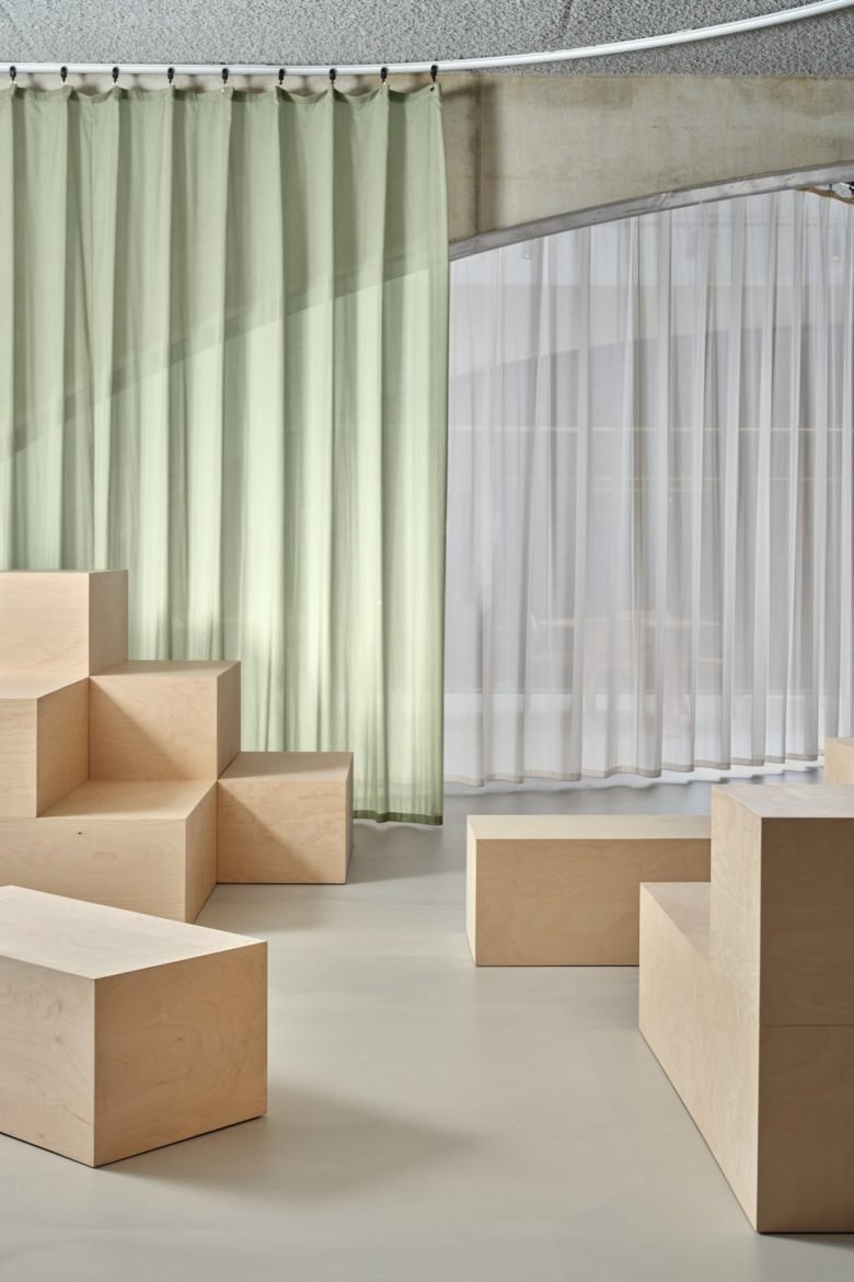 Gerimedica 办公室由 Studioninedots 设计