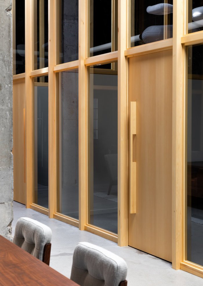 JHL Design 设计的全球技术转移集团 (GTT) 办公室