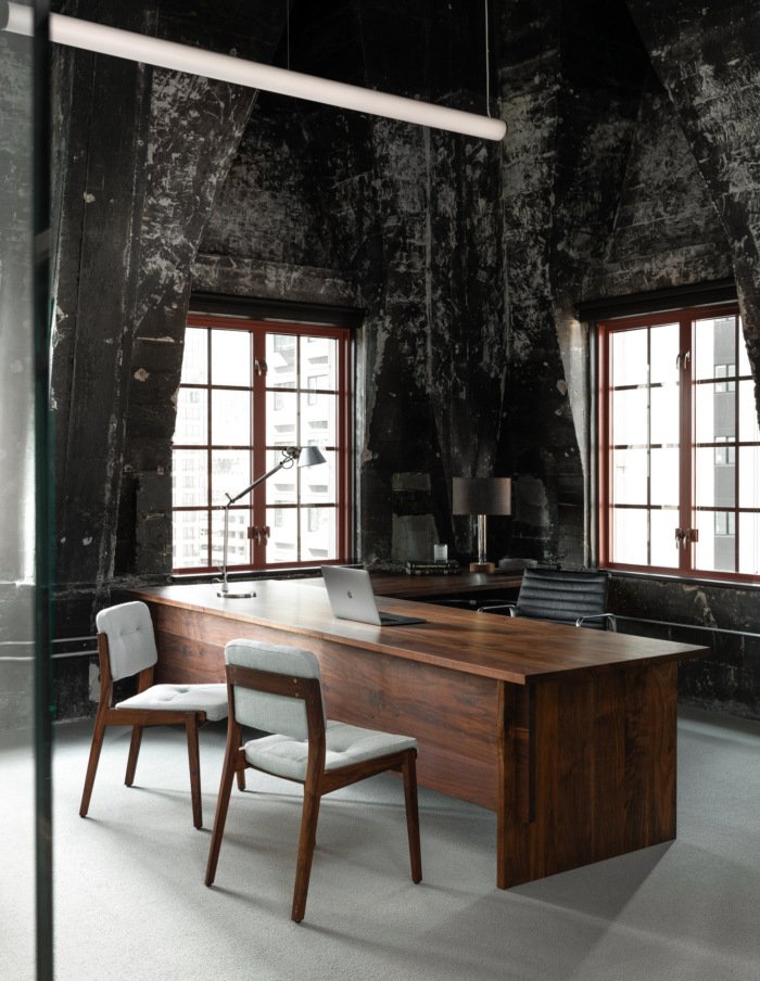 JHL Design 设计的全球技术转移集团 (GTT) 办公室