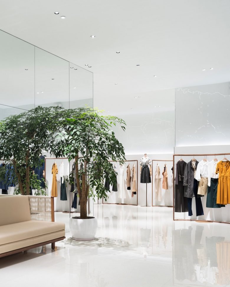 I IN 的 Gloria 概念店