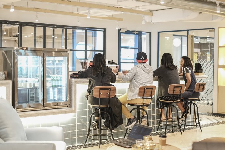 GoWork 联合办公空间和办公空间由 Metaphor Interior Architecture 设计,印度尼西亚雅加达 GoWork 联合办公空间和办公空间由 Metaphor Interior Architecture 设计,印度尼西亚雅加达