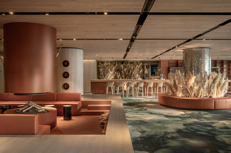 YOD 集团艾米丽大酒店大堂