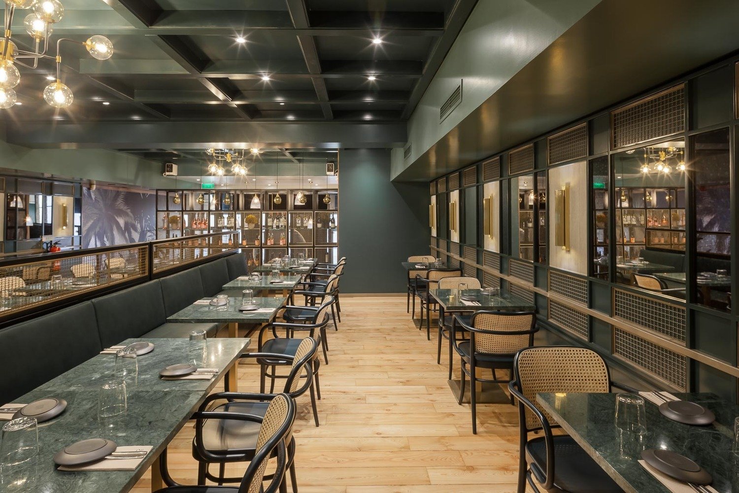 Green Affair Chiado 餐厅 by Contacto Atlântico