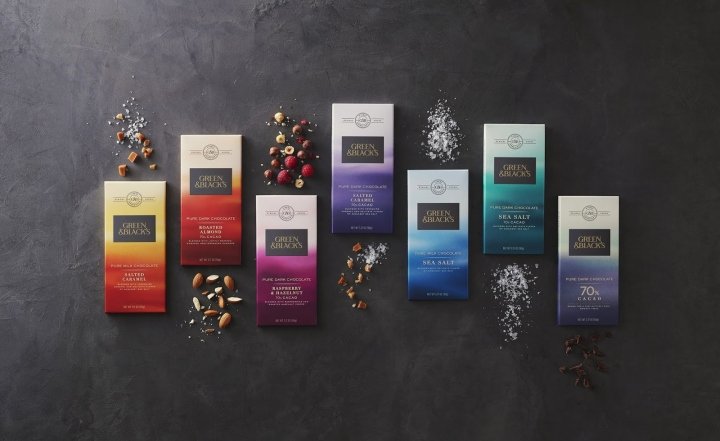 Green & Black 的优质巧克力品牌标识和包装由 Bulletproof 设计