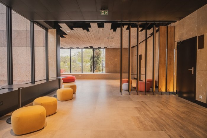 第一太平戴维斯葡萄牙公司绿色公园大楼翻新工程 第一太平戴维斯葡萄牙公司绿色公园大楼翻新工程