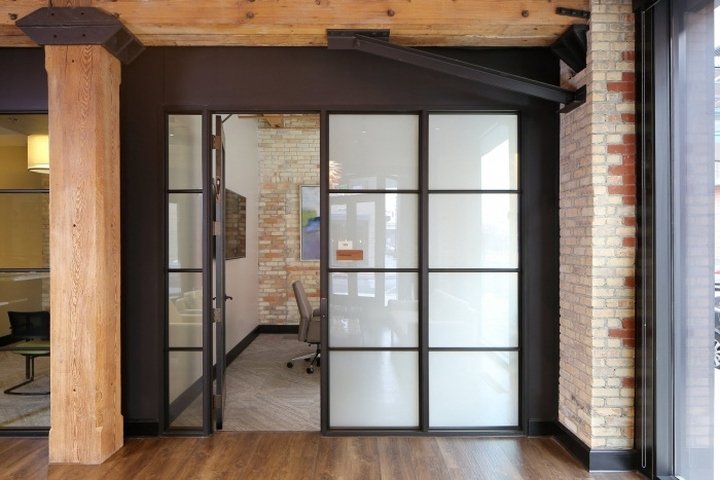 Greenleaf Trust 办公室由 TowerPinkster 设计，密歇根州大急流城