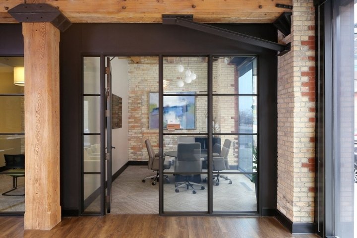 Greenleaf Trust 办公室由 TowerPinkster 设计，密歇根州大急流城