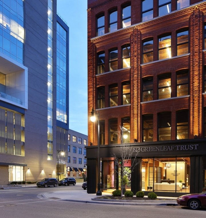 Greenleaf Trust 办公室由 TowerPinkster 设计，密歇根州大急流城