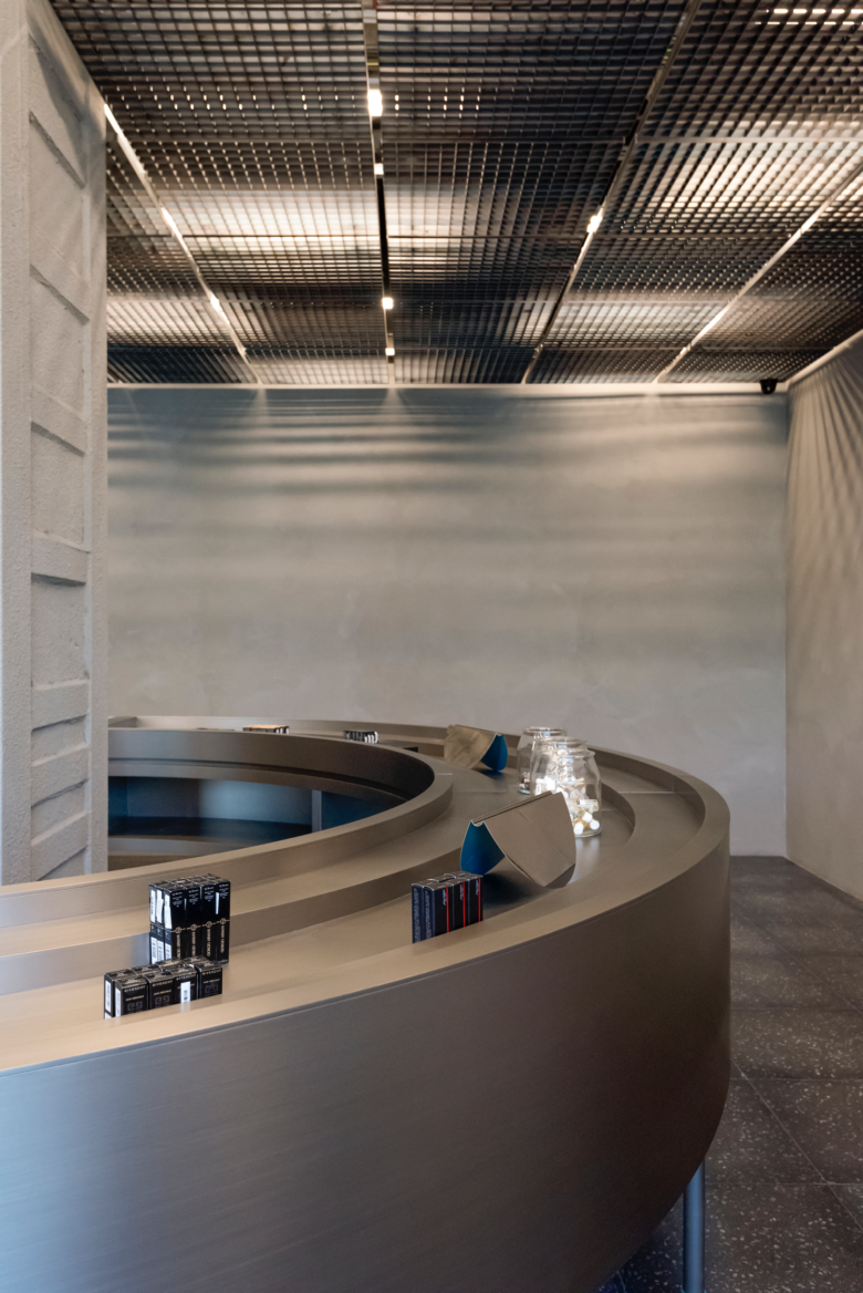 HARMAY 旗舰店 / AIM Architecture