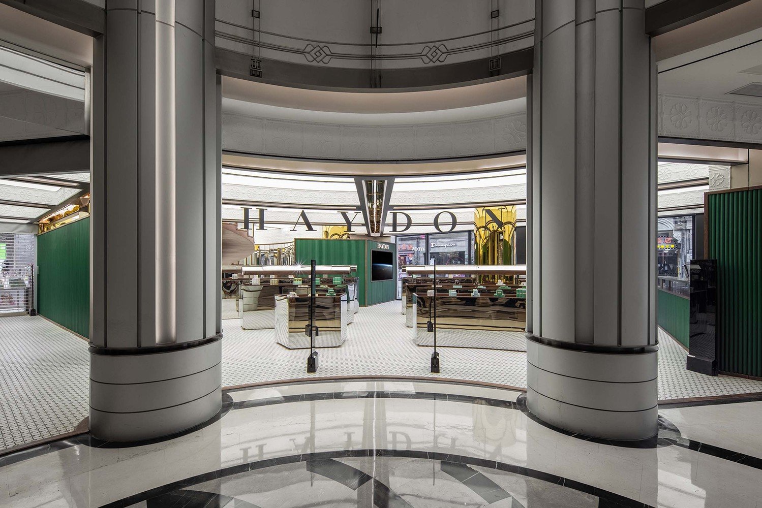 HAYDON 上海由不同的同事设计