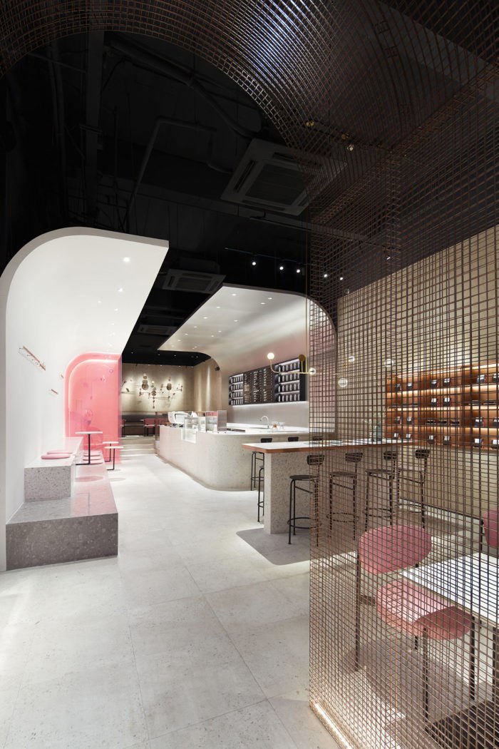 Tomshi & Associates 的 HEY BIRD 咖啡