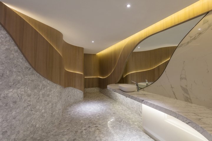 香港 PAL Design 设计的 HKIRC 医疗中心