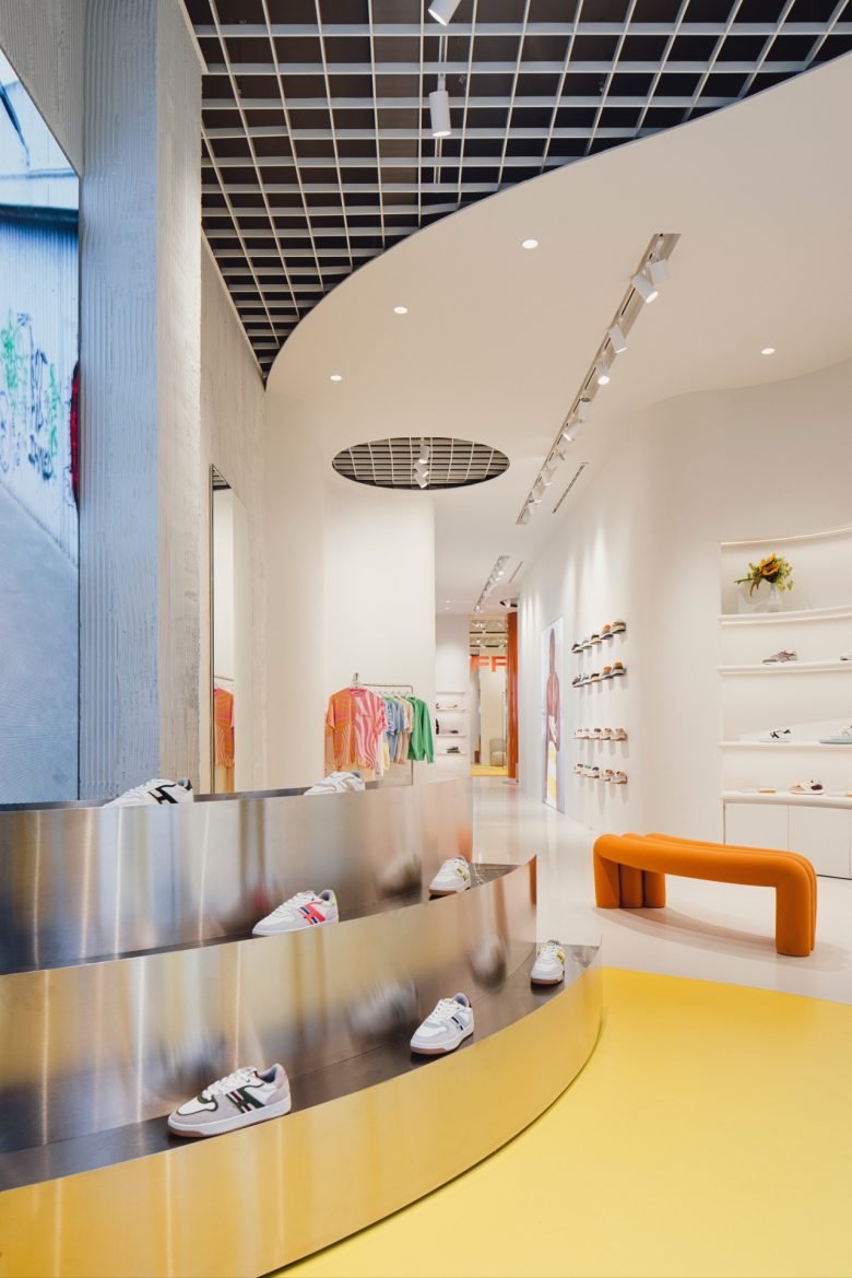 CuldeSac 的 HOFF 商店