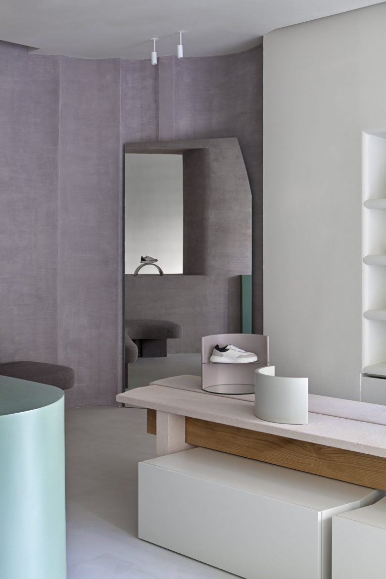 HOFF 旗舰店由 CISZAK DALMAS FERRARI 设计