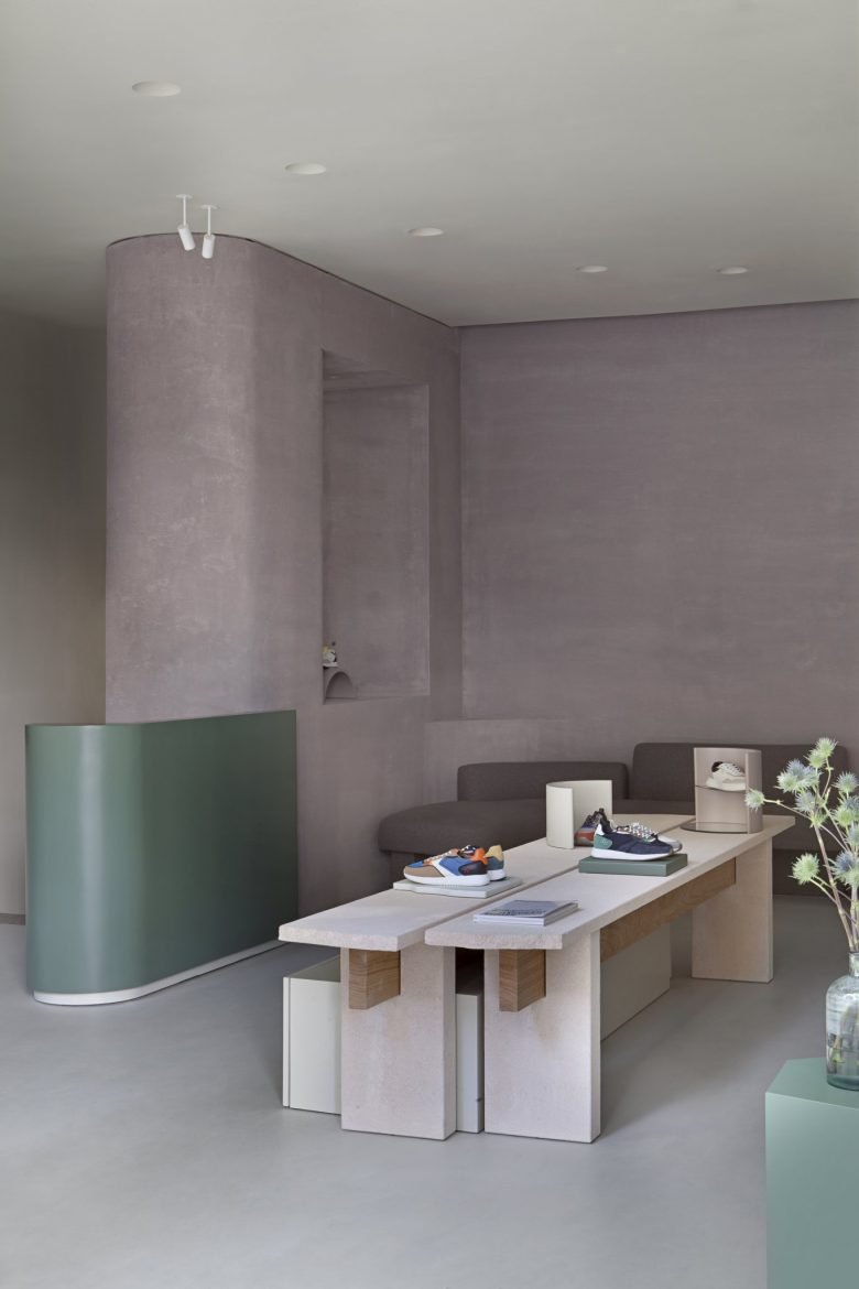 HOFF 旗舰店由 CISZAK DALMAS FERRARI 设计