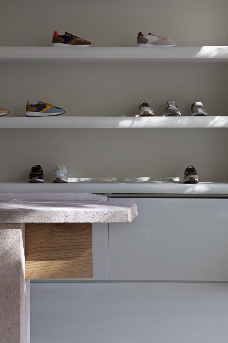 HOFF 旗舰店由 CISZAK DALMAS FERRARI 设计