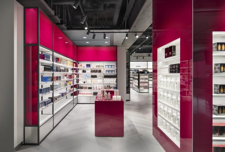 斯图加特机场香水店 | 由 DIA – Dittel Architekten 设计