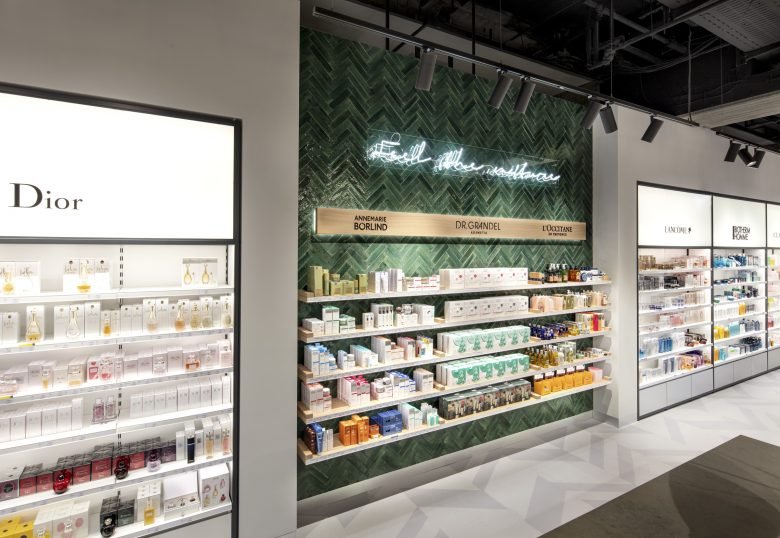 斯图加特机场香水店 | 由 DIA – Dittel Architekten 设计