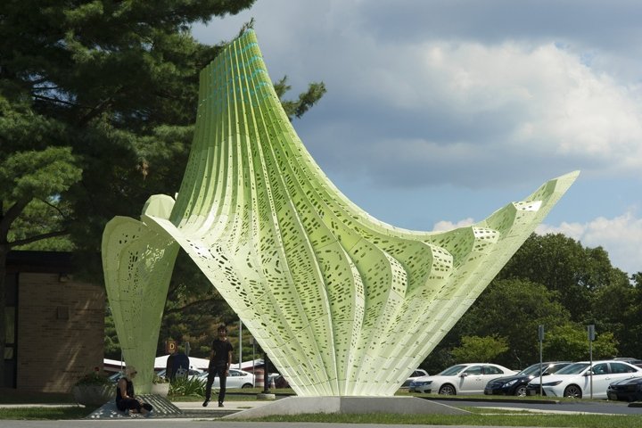 Hyparbole 装置由 Marc Fornes / THEVERYMANY 设计,普罗维登斯 – 罗德岛州 Hyparbole 装置由 Marc Fornes / THEVERYMANY 设计,普罗维登斯 – 罗德岛州