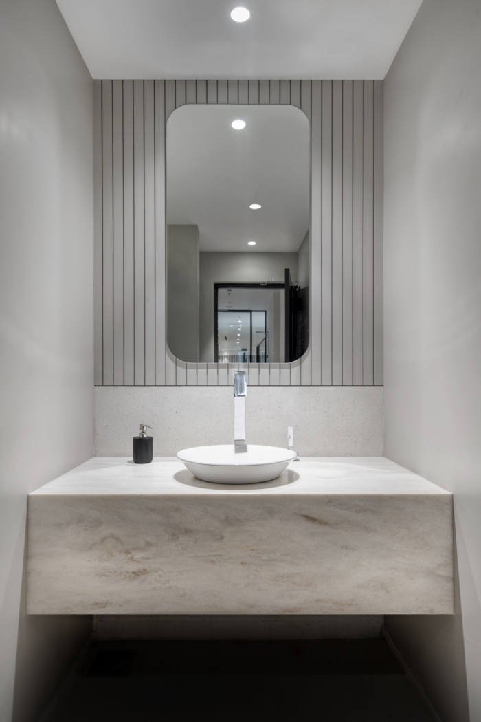 Haldia Petrochemicals 和 TCG 办公室，由 Ultraconfidentiel Design 设计