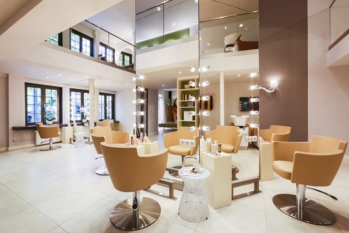 Harisis 美发沙龙,利普施塔特 – 德国 Harisis 美发沙龙,利普施塔特 – 德国