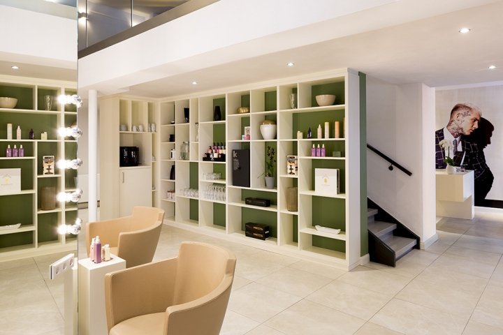 Harisis 美发沙龙,利普施塔特 – 德国 Harisis 美发沙龙,利普施塔特 – 德国