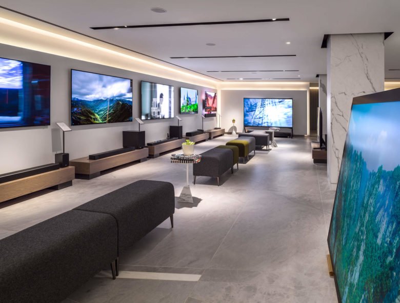 Gensler 设计的 Harrods 电子部门