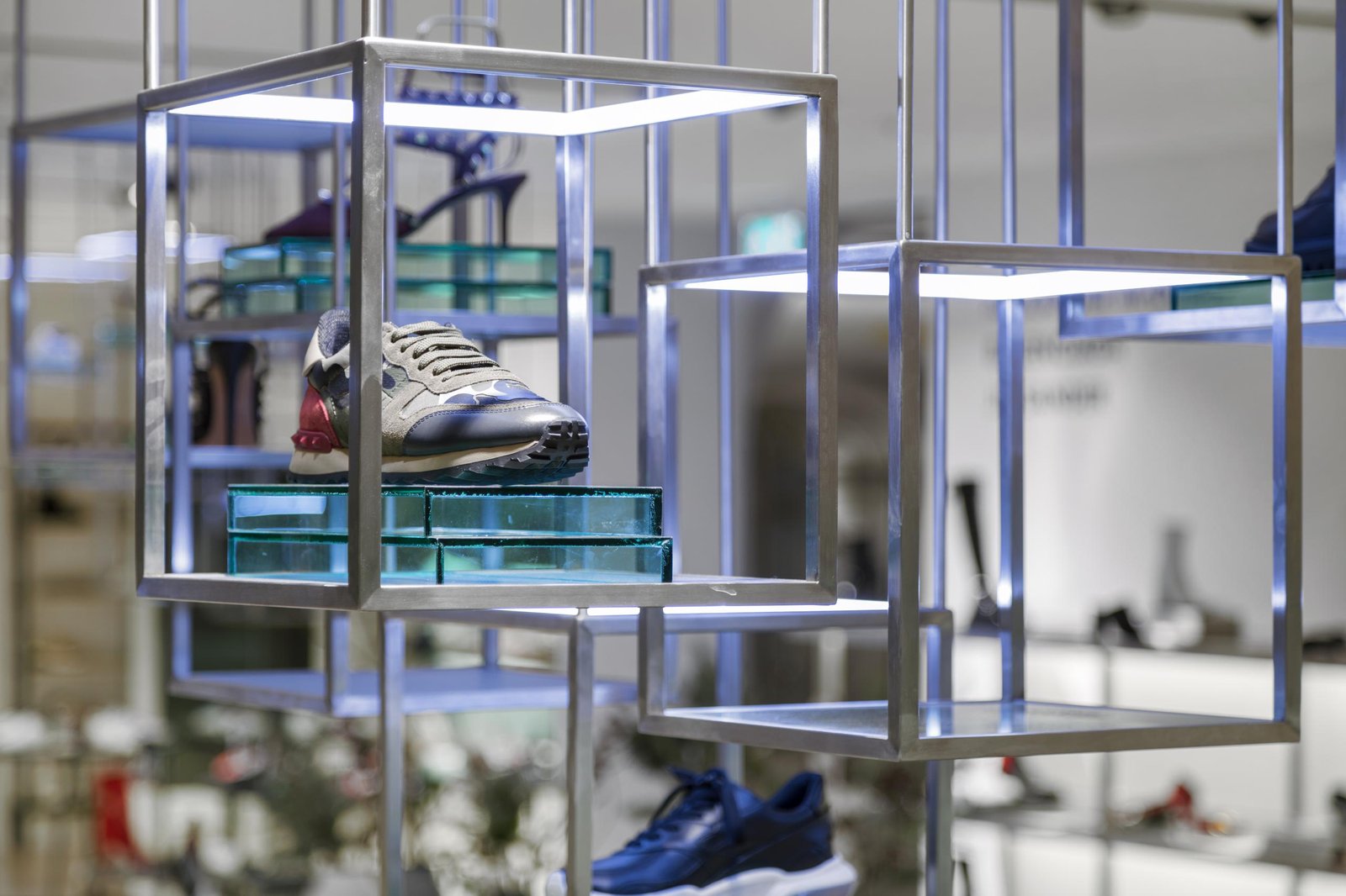 Harvey Nichols 设计师鞋履部