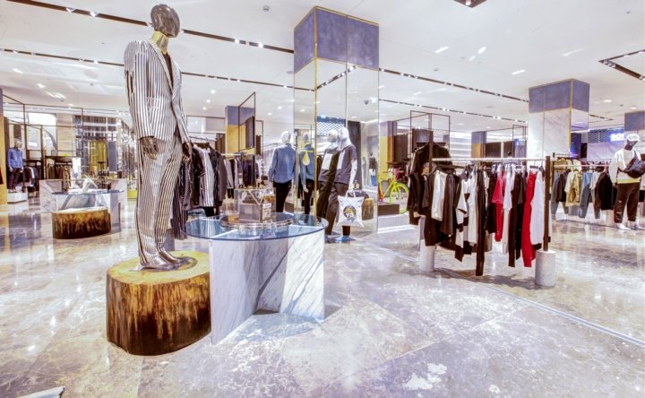 Harvey Nichols 百货公司由 Studio Four IV 设计，多哈 – 卡塔尔