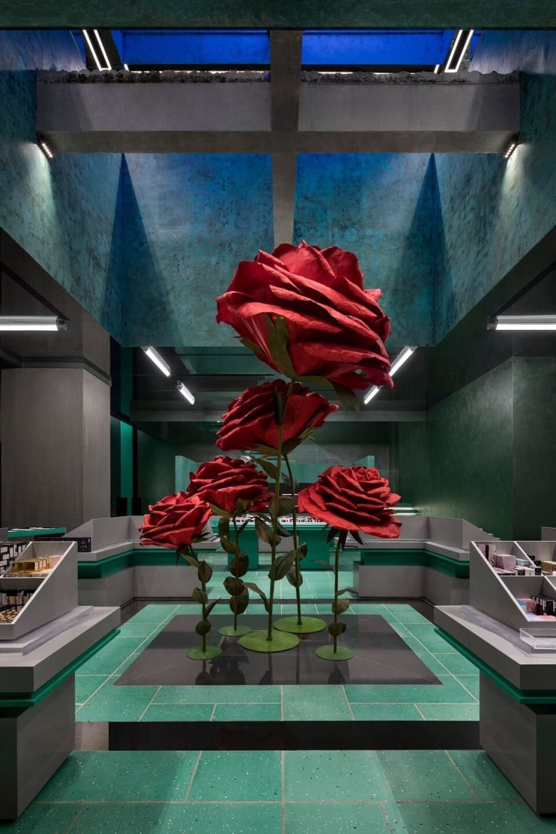 Salone Del Salon 设计的 Haydon 商店