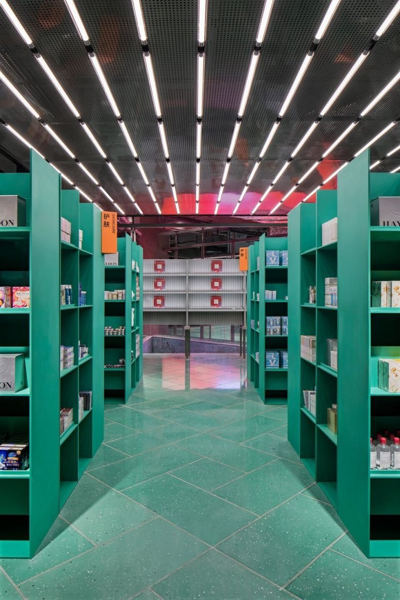 Salone Del Salon 设计的 Haydon 商店