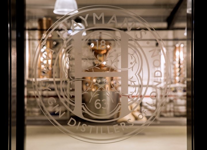 由 Contagious Design 设计的 Hayman’s Gin Distillery，英国伦敦