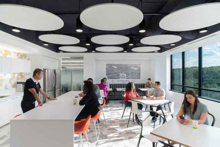 Healthfirst 办公室,由 TPG Architecture 设计,佛罗里达州玛丽湖 Healthfirst 办公室,由 TPG Architecture 设计,佛罗里达州玛丽湖