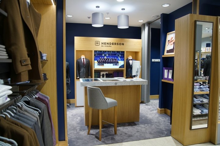 Briggs Hillier 设计的 Henderson 商店，俄罗斯莫斯科