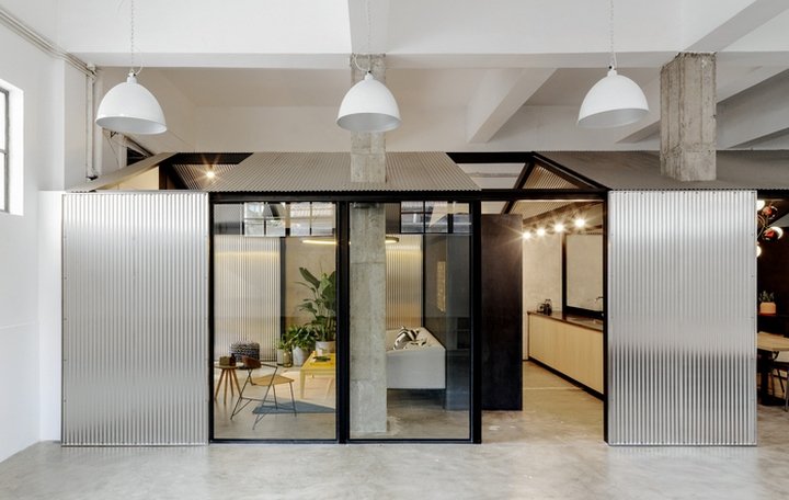 Herschel Supply Office by Linehouse，中国上海