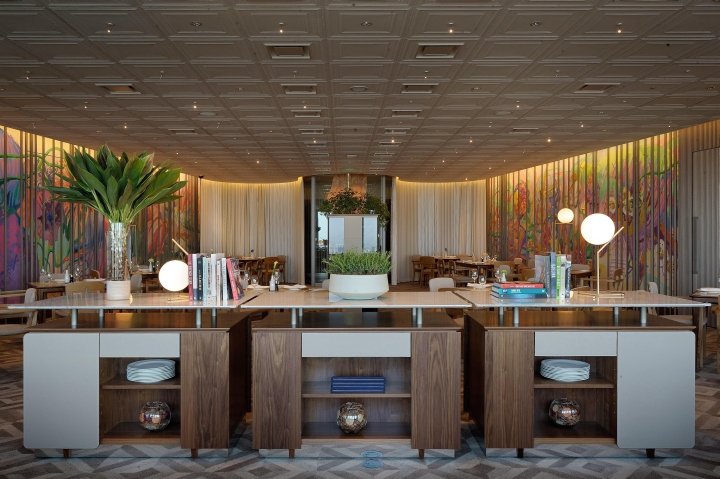 Hills Club 餐厅,由 NAO Taniyama & Associates 设计,日本东京 Hills Club 餐厅,由 NAO Taniyama & Associates 设计,日本东京