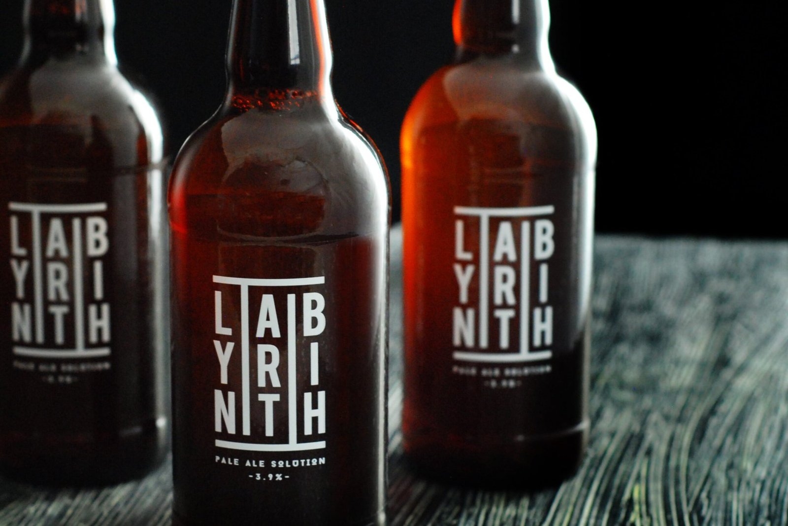 嘻哈音乐通过 Eat With Your Eyes 制作 IPA 嘻哈音乐通过 Eat With Your Eyes 制作 IPA