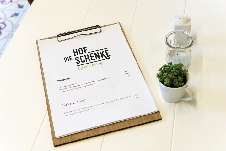 Hofschenke 餐厅,由 Konrad Knoblauch 设计,德国马克多夫 Hofschenke 餐厅,由 Konrad Knoblauch 设计,德国马克多夫