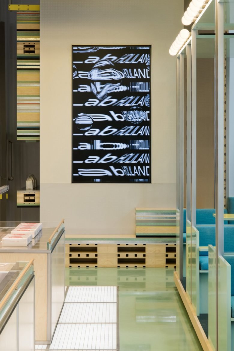 南京好利来实验室，由上海 Sò Studio 设计