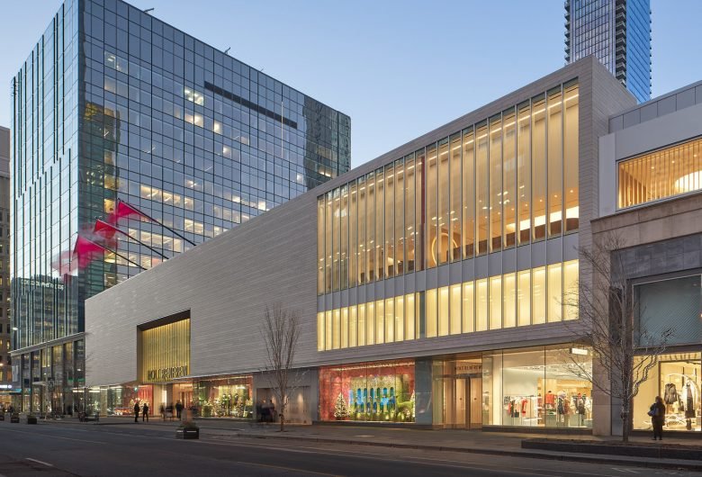 Bloor Street 和 Gensler 设计的 Holt Renfrew 旗舰店