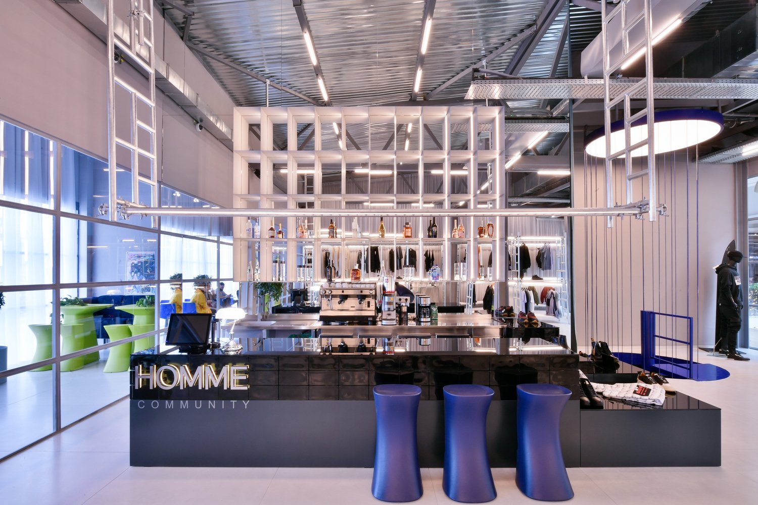 Maden Group 男士商店