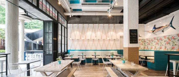 汉娜·丘吉尔 (Hannah Churchill) 设计的令人着迷的海鲜餐厅，中国上海